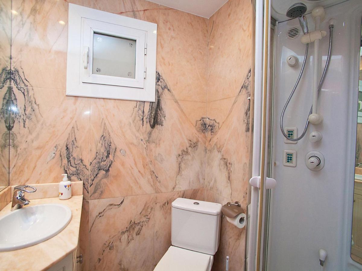 Apartment Pg Gracia - Valencia By Interhome Barcelona Luaran gambar